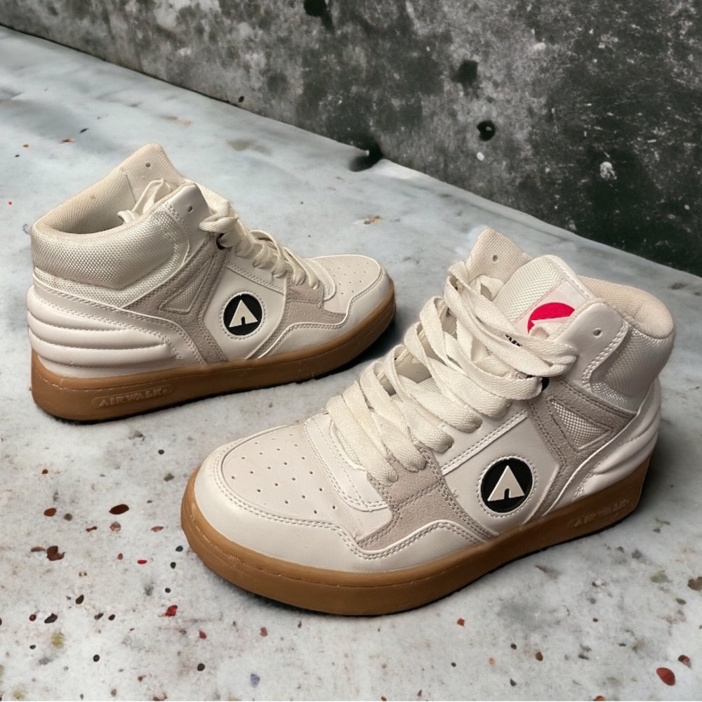 Airwalk white gum high tops Mens 8/Wms 9.5